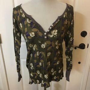 Women’s Language Button Blouse - Size Medium